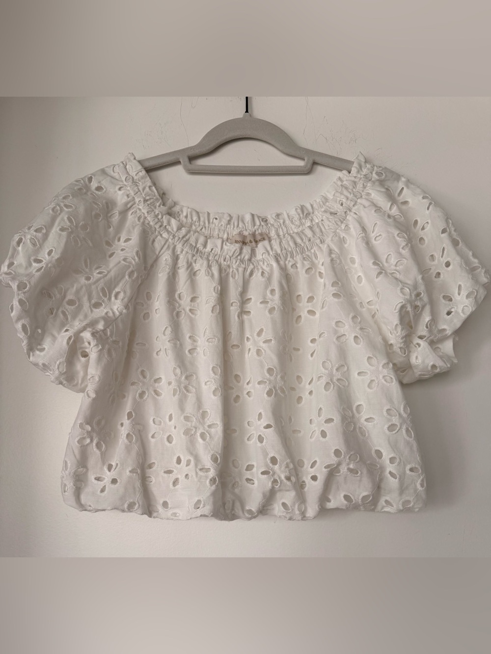 White Eyelet Puff-Sleeve Off-Shoulder Blouse - Picture 3 of 6